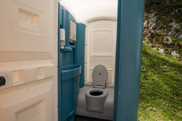 Professional porta potty rental in Bernie, MO