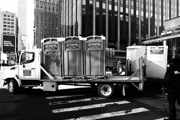 Best Affordable porta potty rental  in Bernie, MO